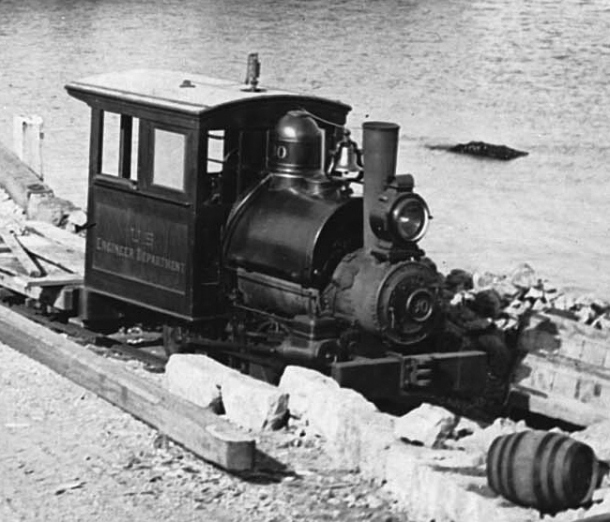 Fort Terry locomotive, from September 29, 1898. Photo from the Henry L. Ferguson Museum. 